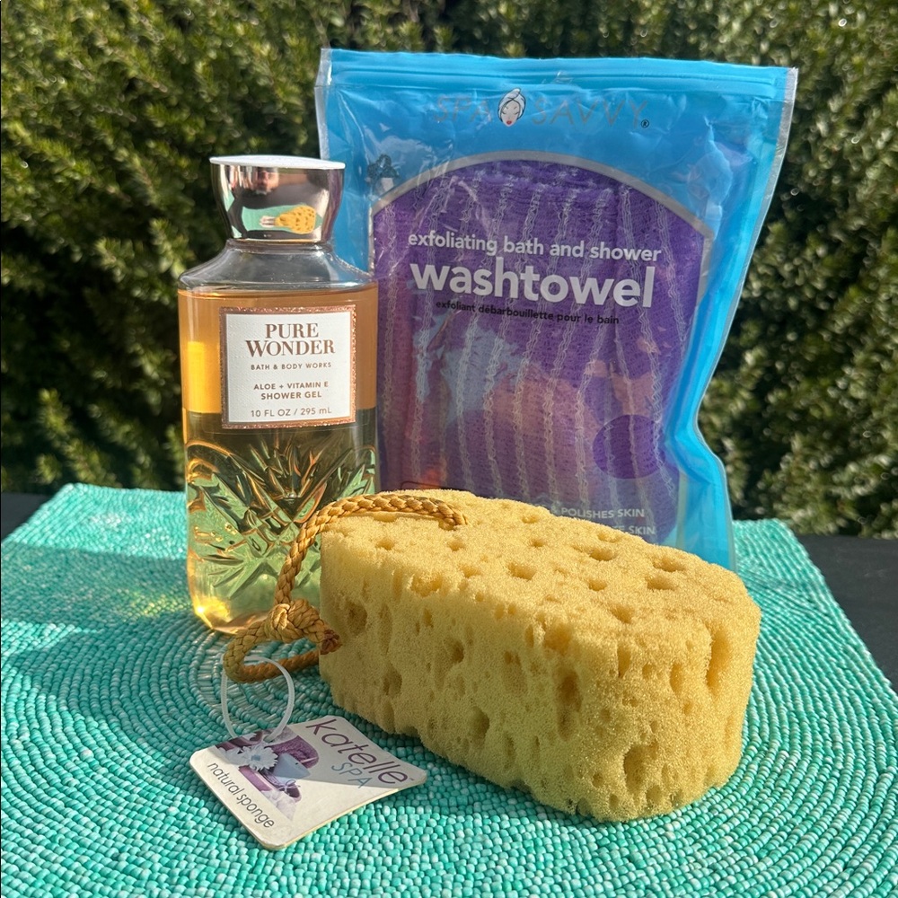 Bath&Body Works shower gel,SPA SAVY wash cloth & KATELLE SPAsponge set-brand new